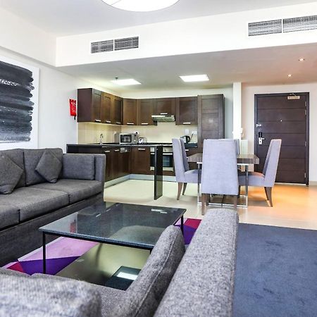 Nassima Tower Hotel Apartments Dubai Exterior photo A typical apartment interior