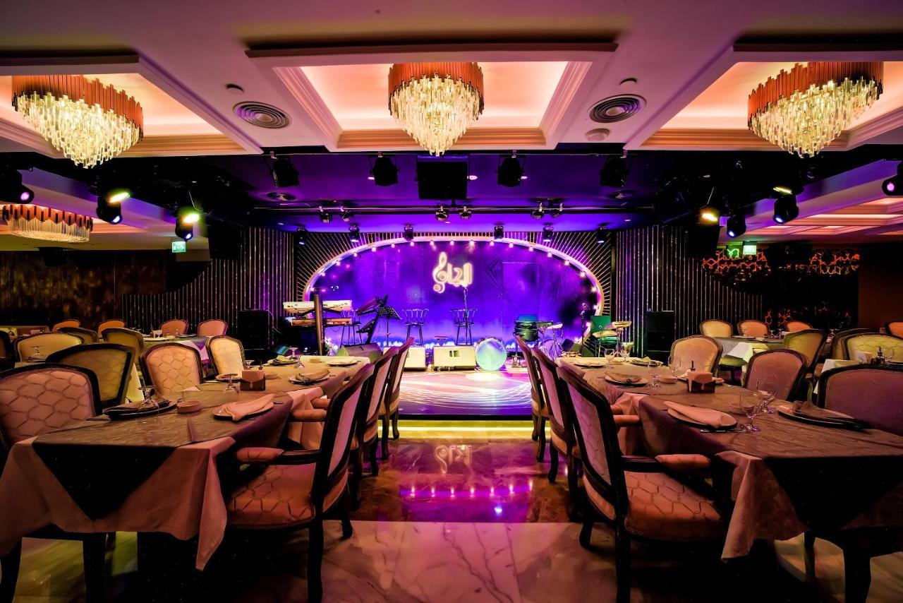 Nassima Tower Hotel Apartments Dubai Exterior photo The interior of the restaurant