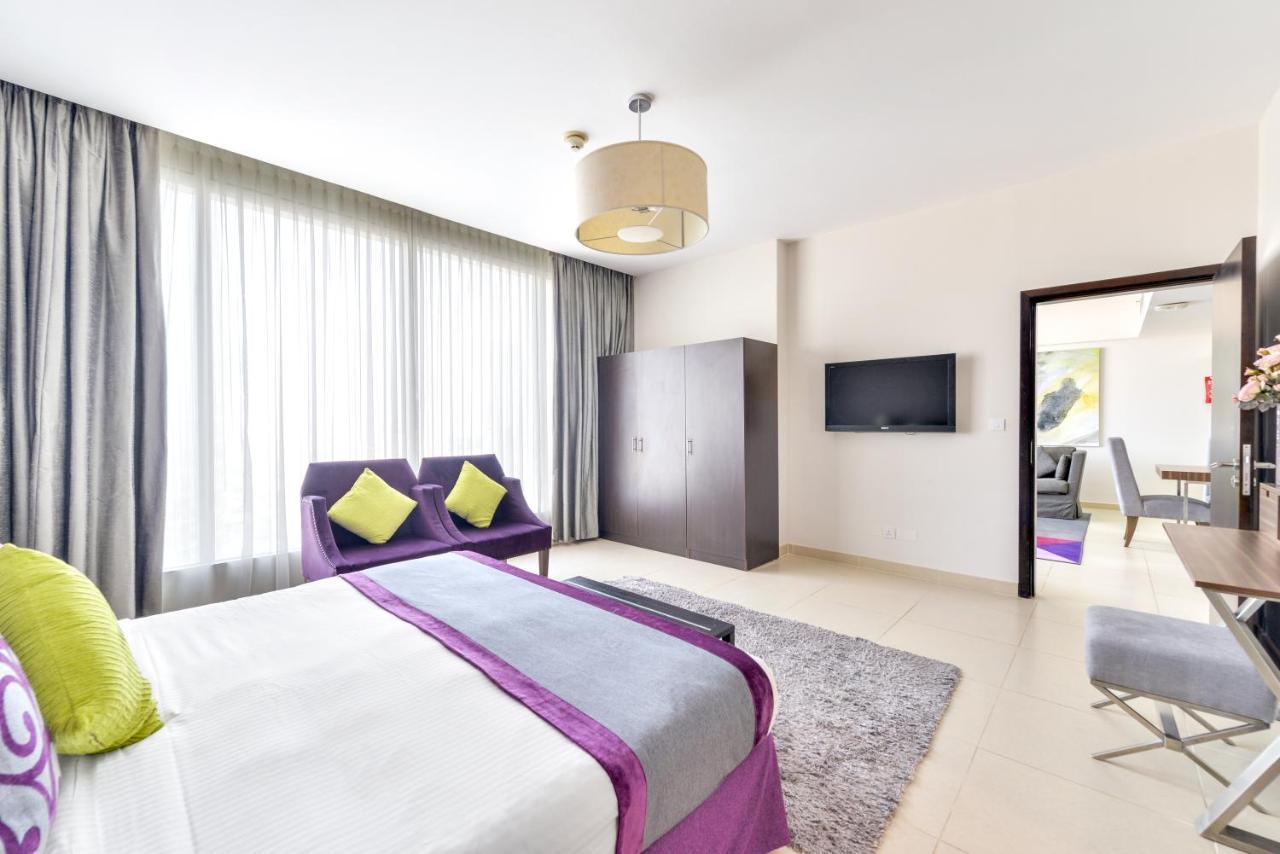 Nassima Tower Hotel Apartments Dubai Exterior photo Suite
